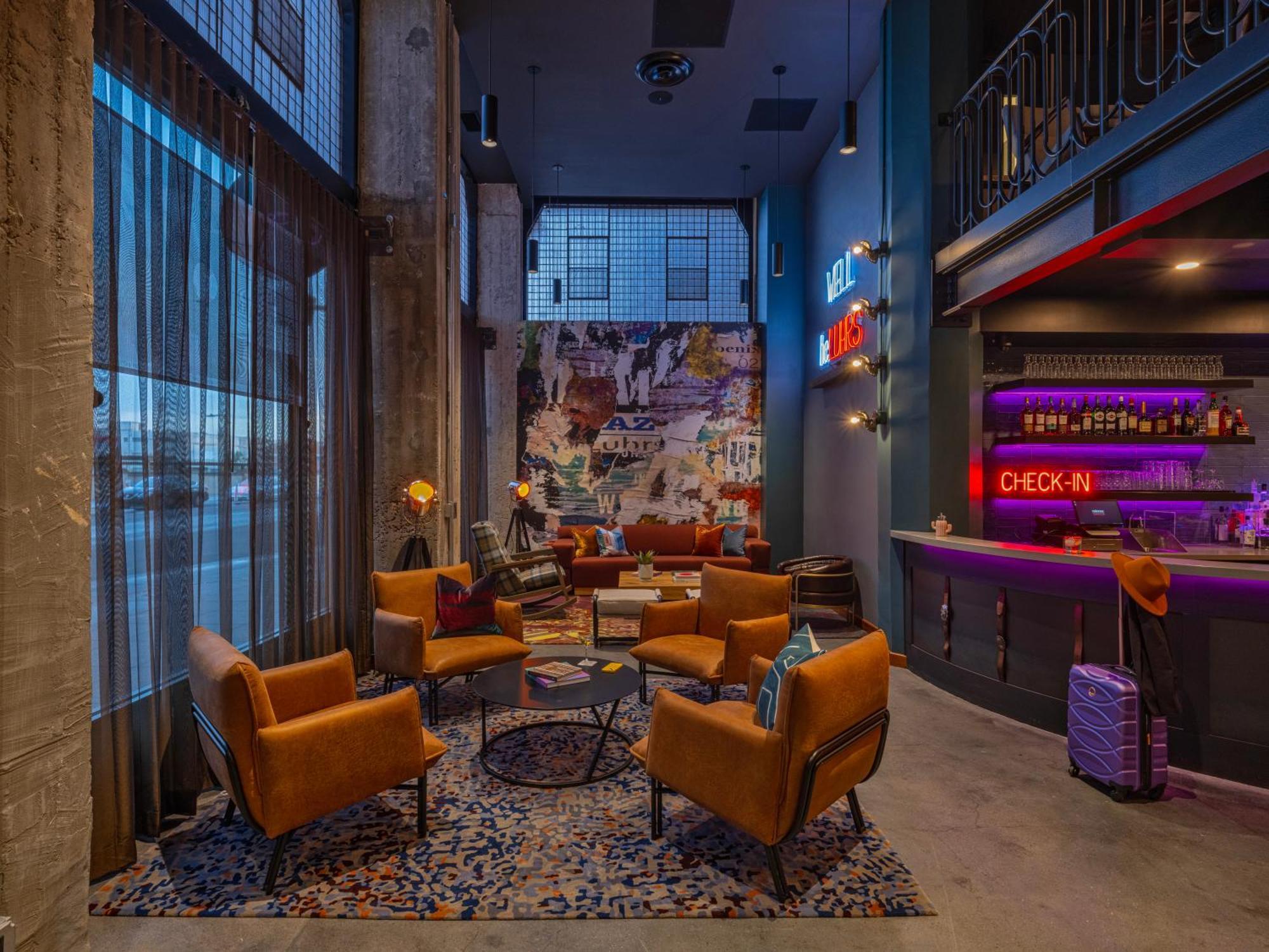 Moxy Phoenix Downtown Экстерьер фото