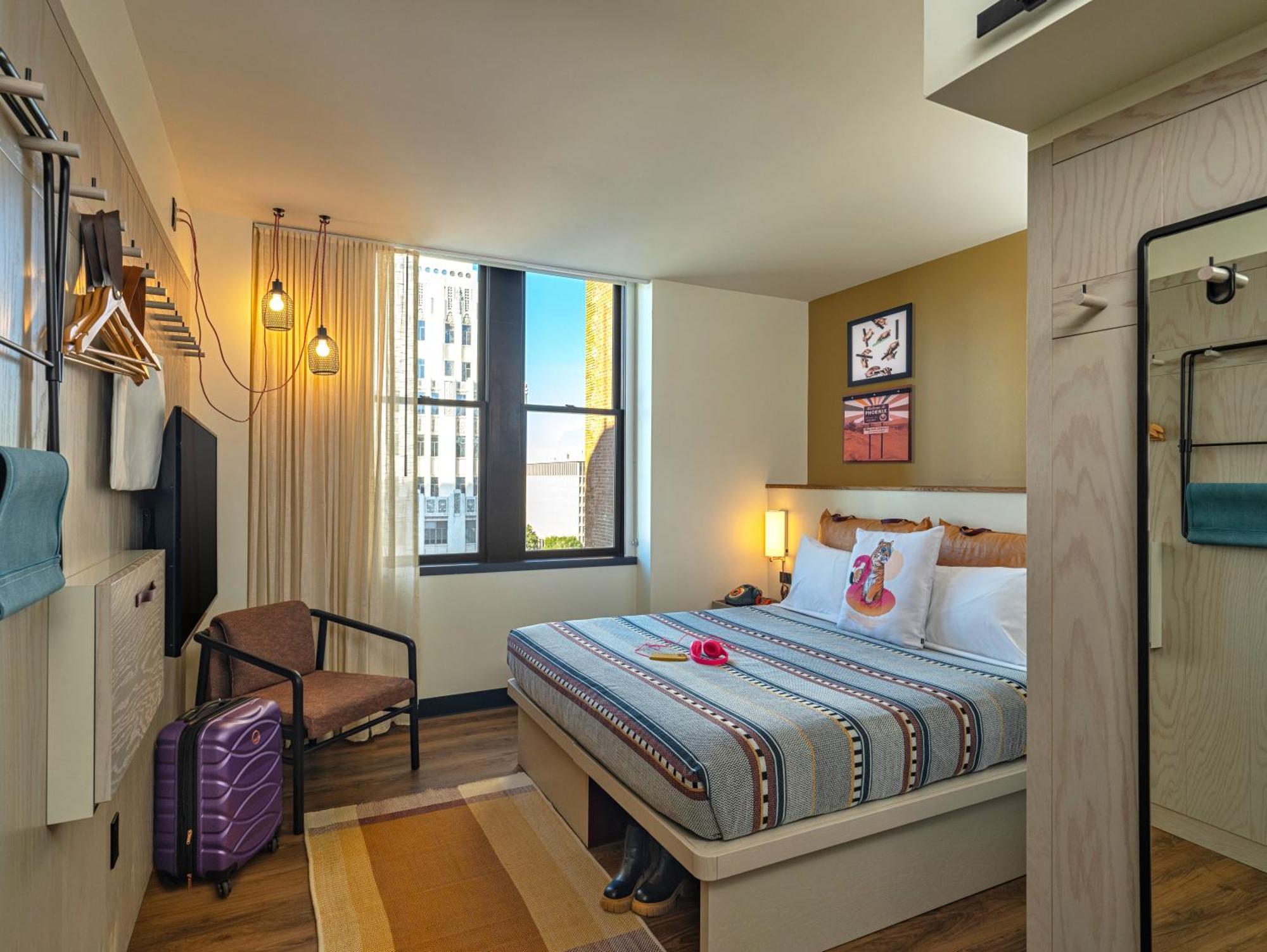 Moxy Phoenix Downtown Экстерьер фото