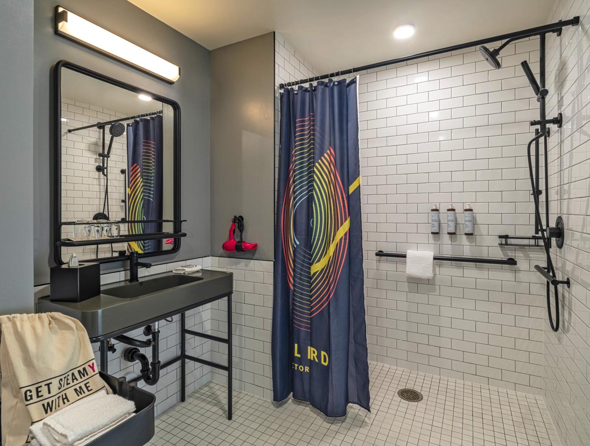 Moxy Phoenix Downtown Экстерьер фото