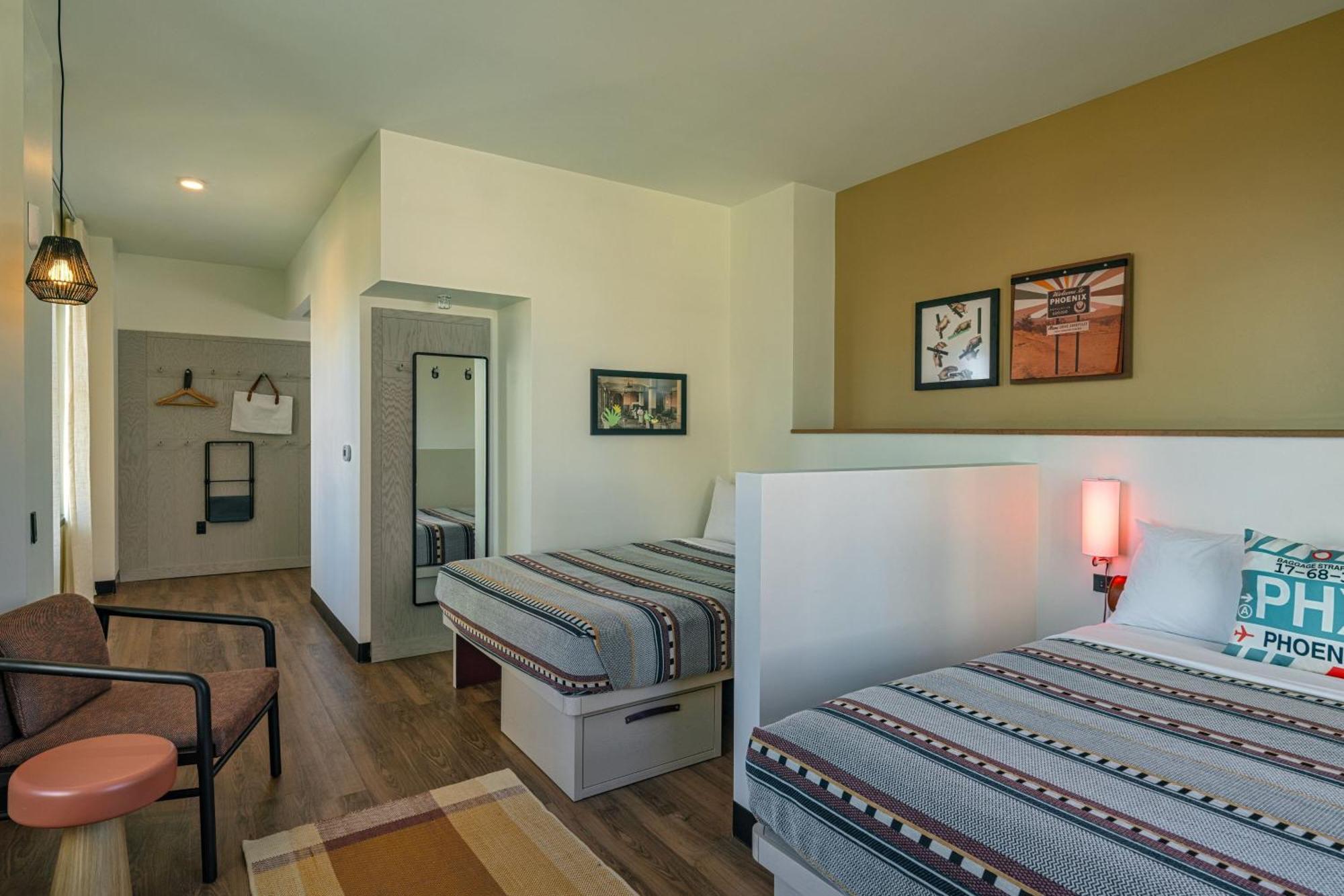 Moxy Phoenix Downtown Экстерьер фото
